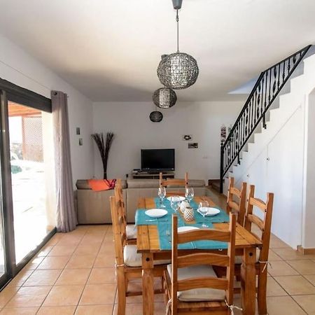 Villa En Zona Tranquila De Lajares Vista Calma المظهر الخارجي الصورة